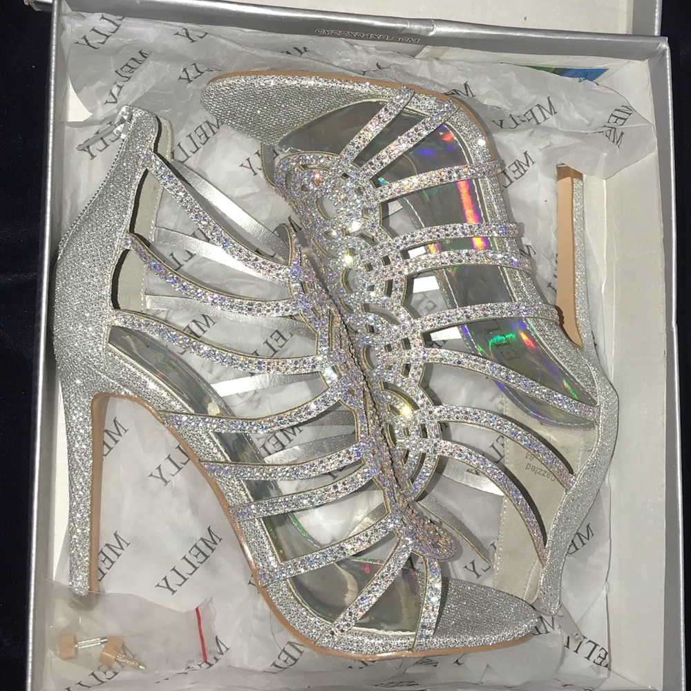 Silver High Heels (new)